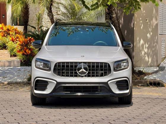 MERCEDES-BENZ GLB 35 AMG 2.0 MHEV 4MATIC SPEEDSHIFT MERCEDES-BENZ GLB 35 AMG 2.0 MHEV 4MATIC SPEEDSHIFT